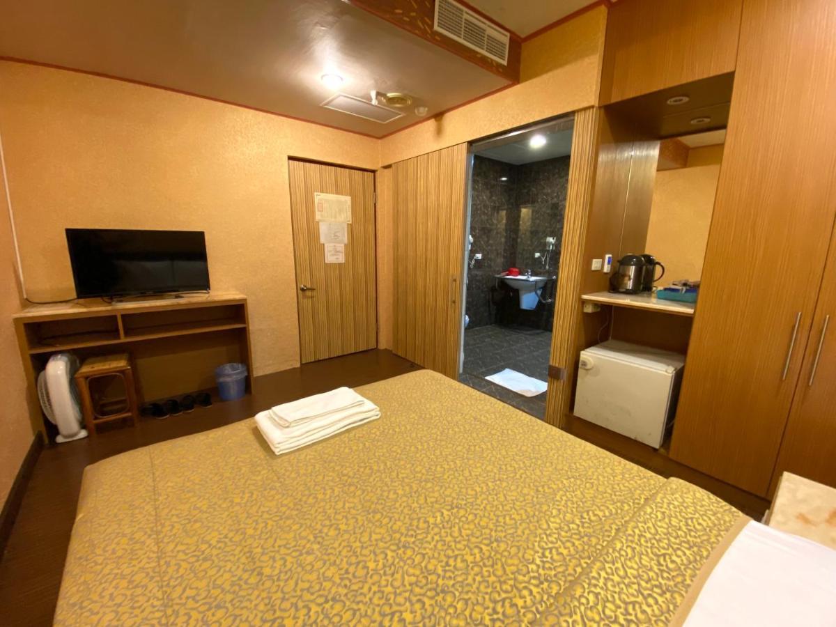Hotel Lee-Chan Taipei Exterior photo